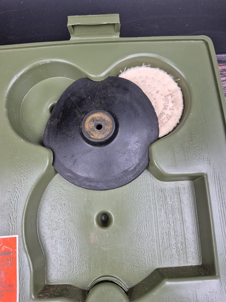 Black & Decker 7014 1/4" Variable Speed Drill w/ Case Manual Bits Tested VTG 80s