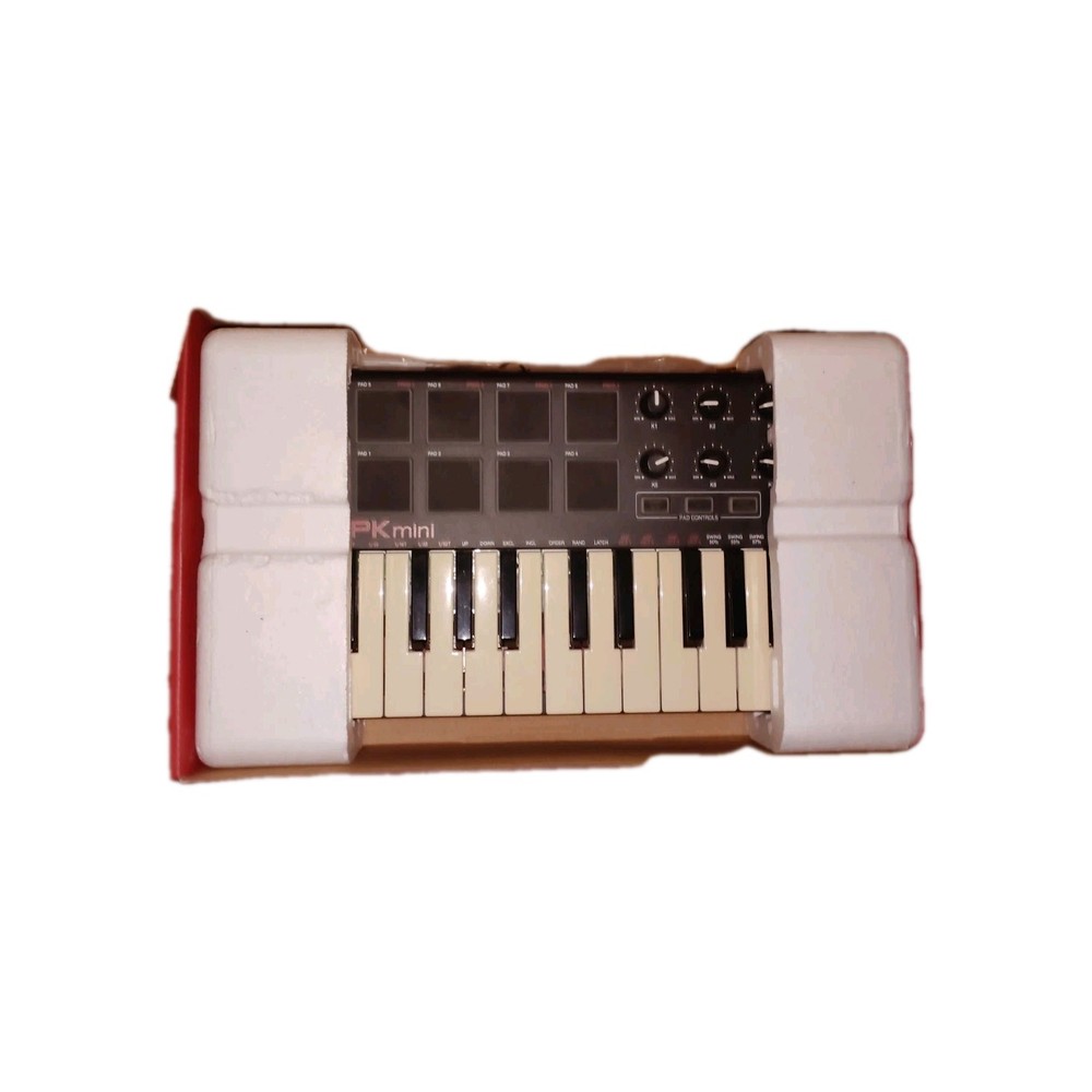 Akai MPK Mini MK3 Keyboard and Pad Controller