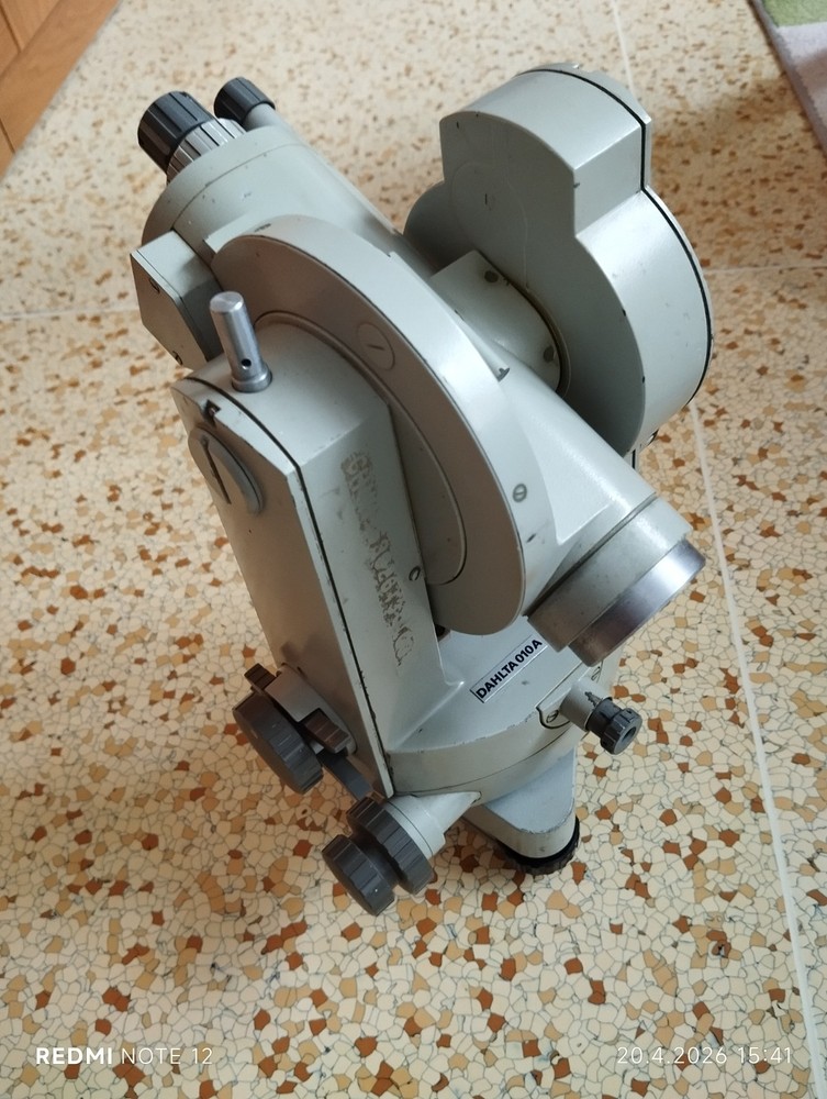 Vintage Optical Theodolite DAHLTA 010A