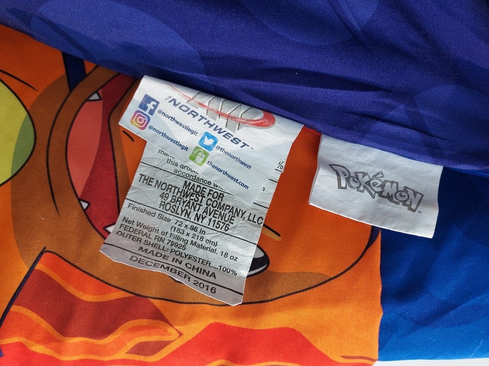 Pokémon, Twin/Full Comforter 72" x 86" PLUS 3 Pc Twin Sheet Set EUC