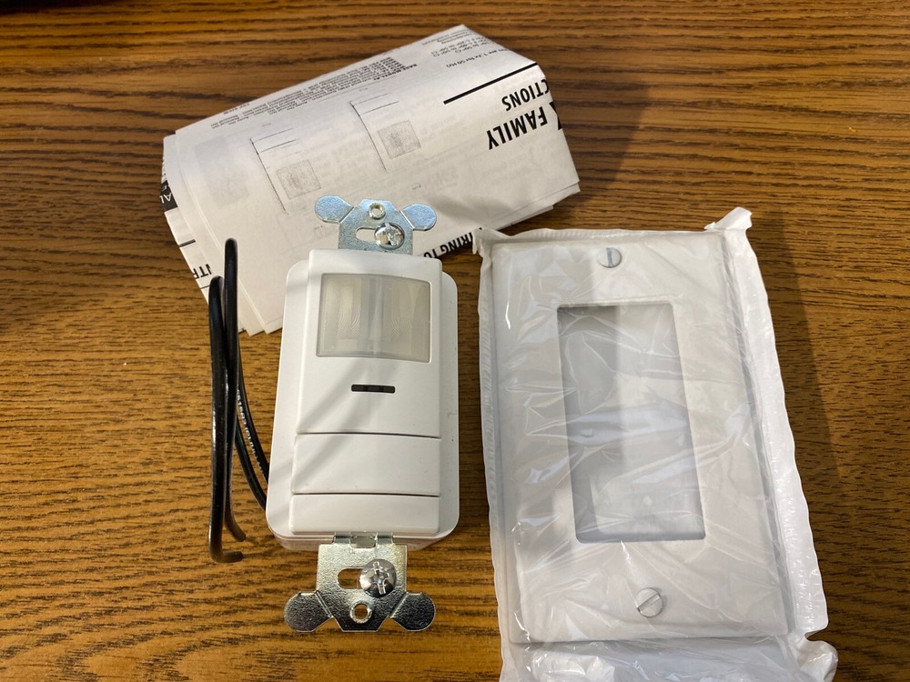 Lithonia Lighting WSX WH Motion Sensor Wall Control - White