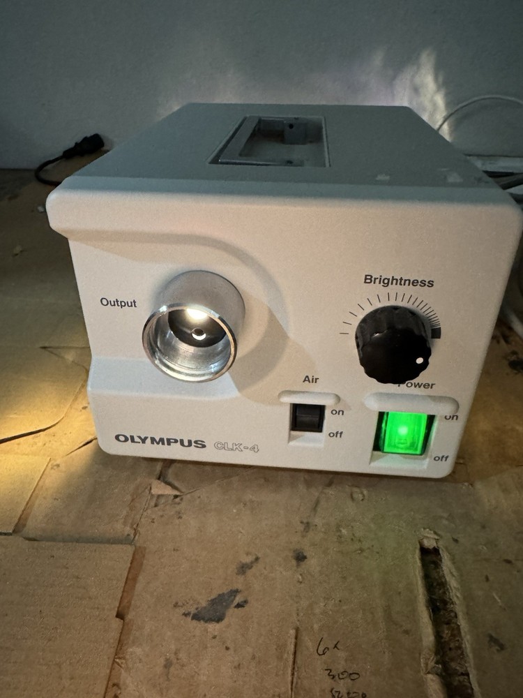 Olympus CLK-4 Endoscopic Halogen Light Source as pictured working nice condition
