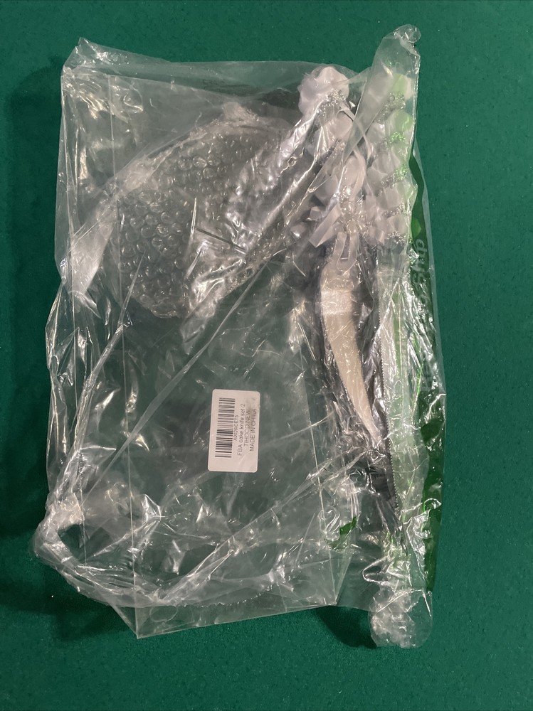 wedding cake serving set