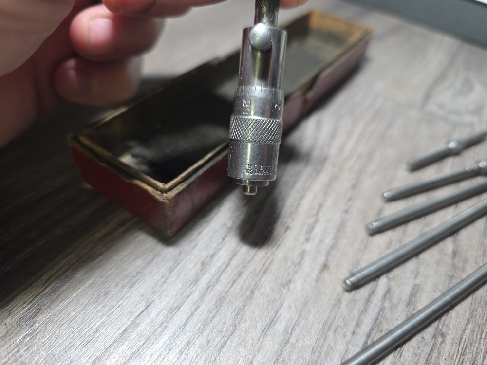 Vintage Starrett Inside Micrometer 124A With Box