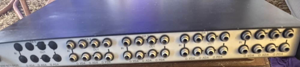 VAC Video Distribution Amplifier DA 10 -2PC