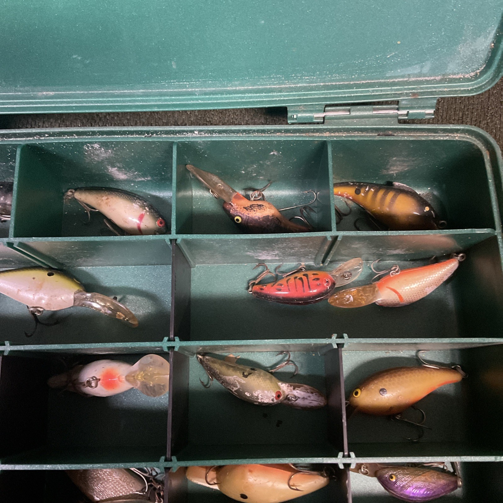 Vintage Plano Tacklebox "Boatbox" 2 Levels Green 39 Lures Inside