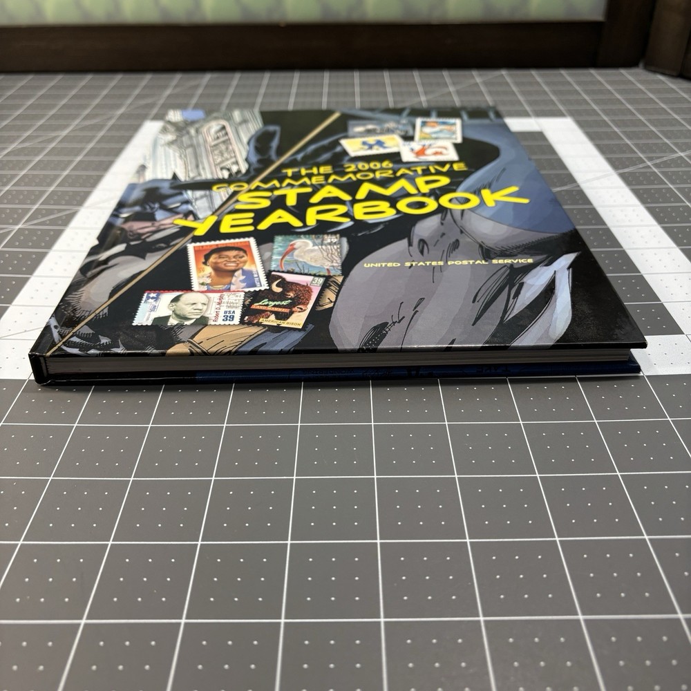 2006 Commemorative Stamp Yearbook Olympics DC Superhero Disney USPS Collins NEW