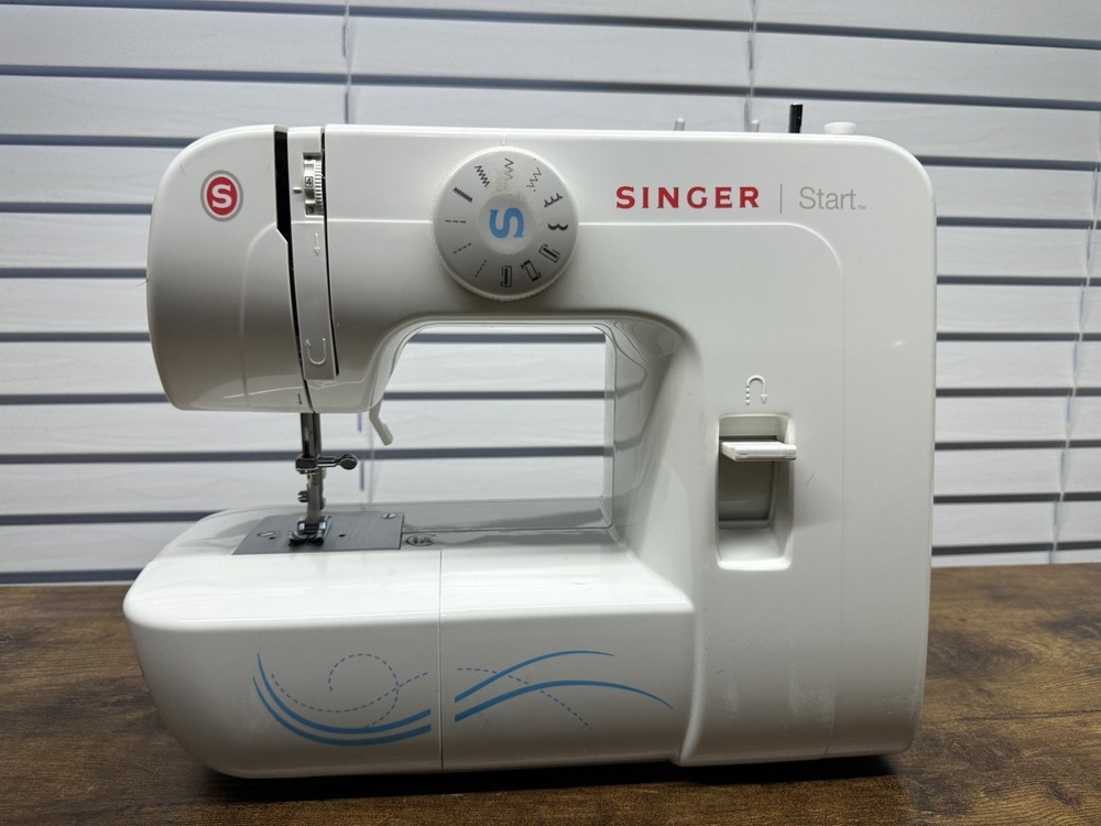 Singer Start Electric Sewing Machine Model 1304