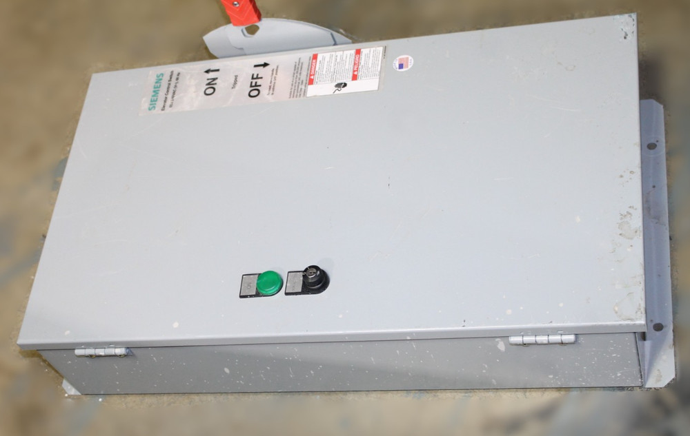 Siemens ECS2T2R1GF13 Elevator Control Switch