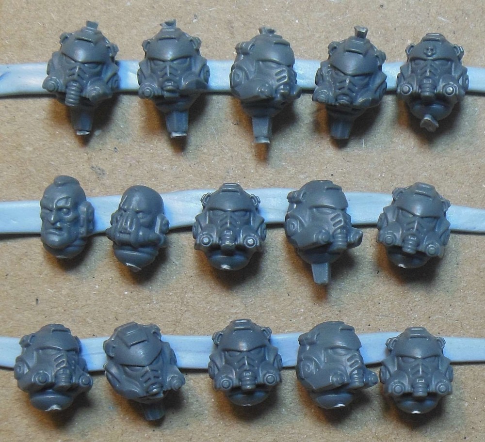 Warhammer 40K - Space Marines - Heavy Intercessors - Heads - Bits Bitz #B