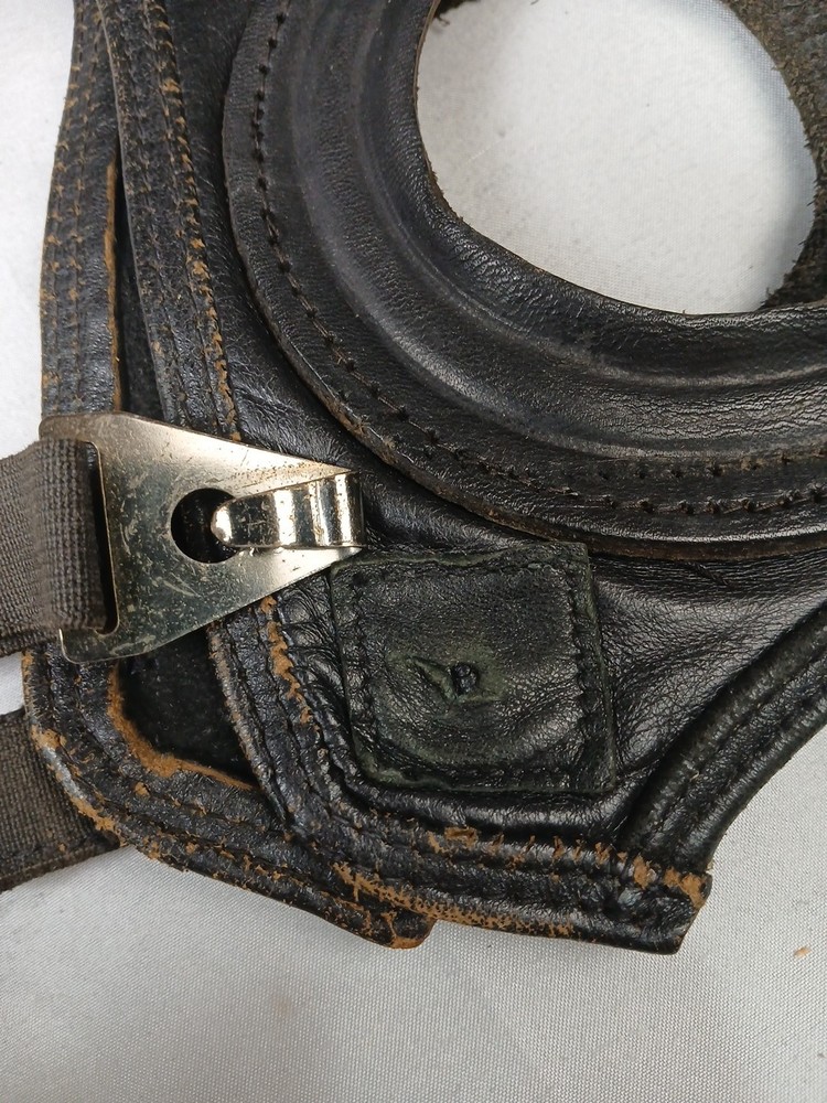 WW2 U.S.N Navy Leather Deck Cap