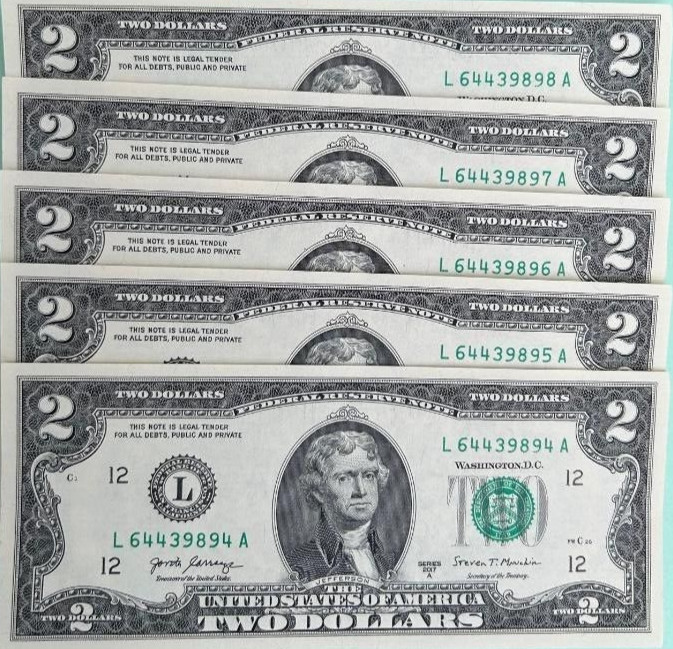 One Uncirculated 2017 Two Dollar Bill $2 Minted in San Francisco Sequential