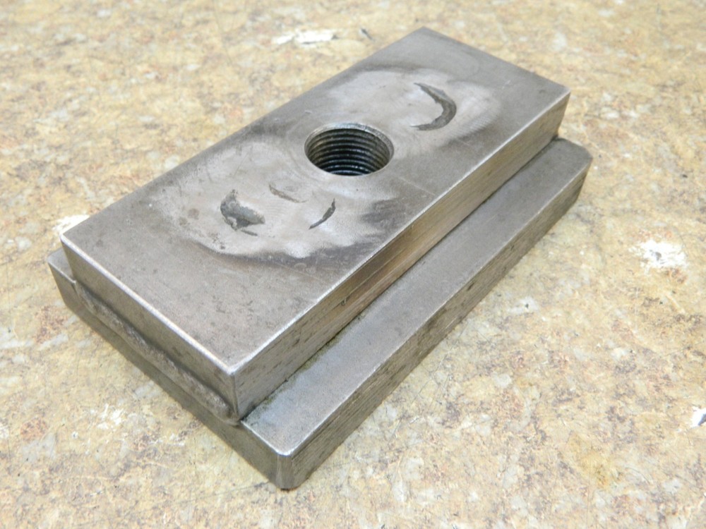 ALORIS TOOL POST Model D Piston Style With "Tee" Nut and Stud 17" - 48" Swing