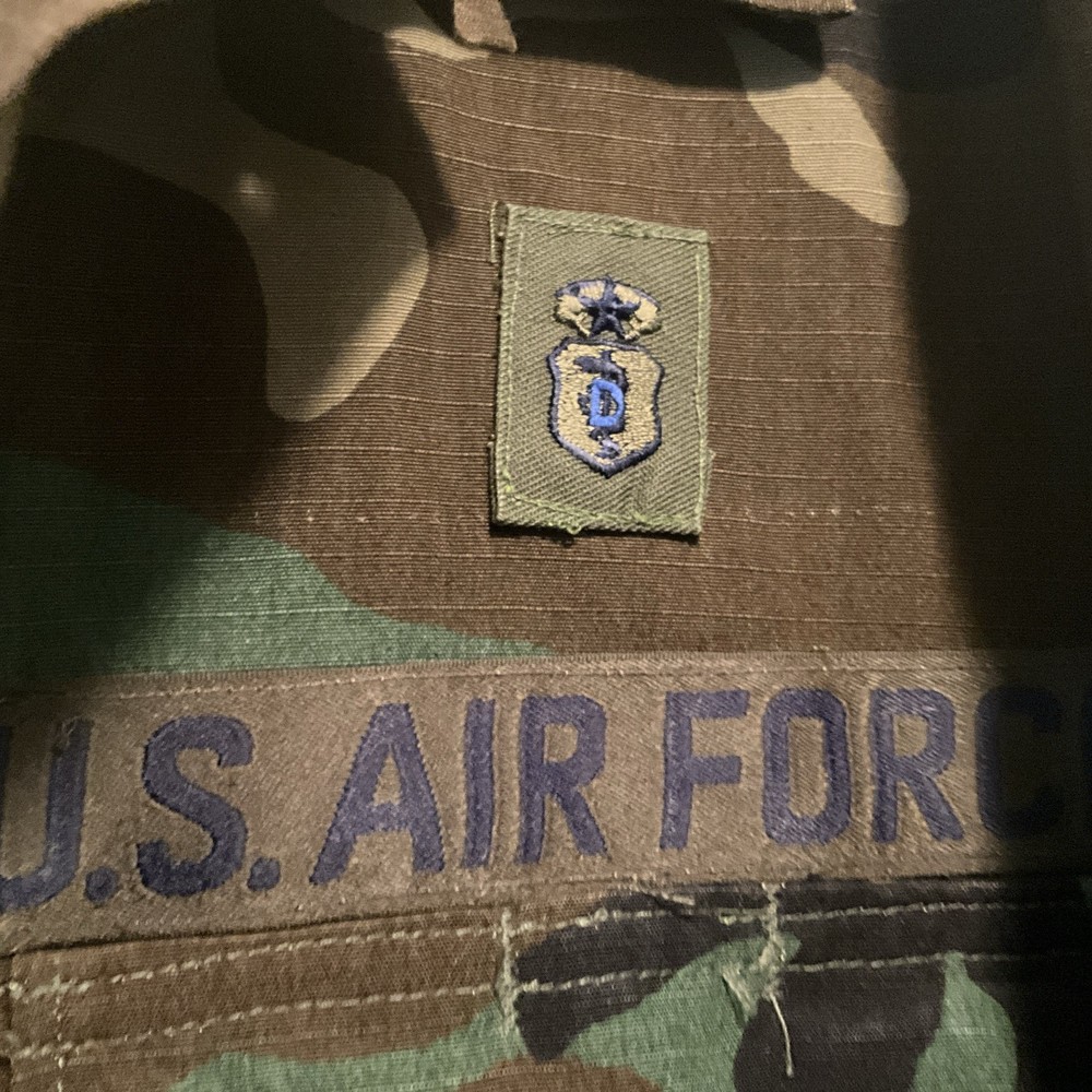AIR FORCE CAMO PATTERN COAT Jacket 8415-01-184-1328 MEDIUM-XSHORT COLONEL PATCH