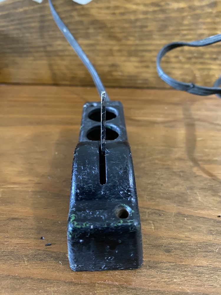 Vintage Lionel Automatic switch controller