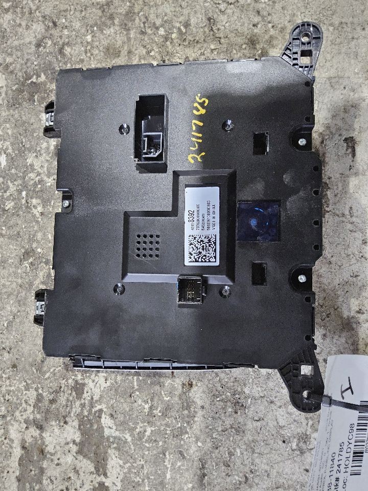 2017-2021 Buick Encore 8" Dash Display and Control Panel ID 42498392