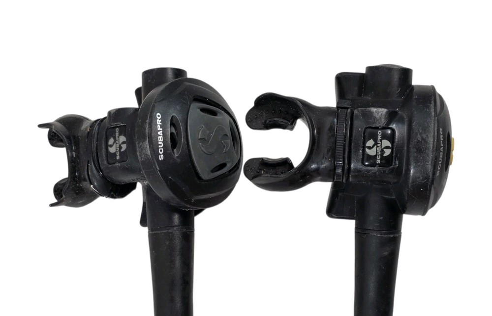 Scubapro MK2 Plus Regulator Set - R295 Octopus - 2-Gauge Console - Untested