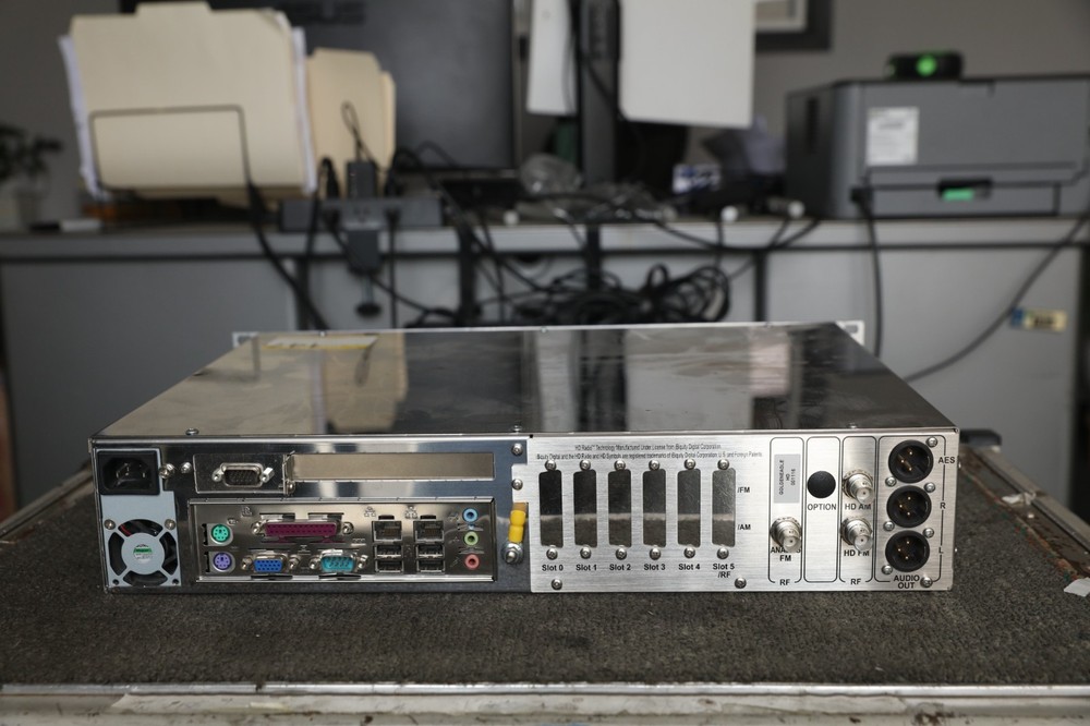 Audemat-Aztec Golden Eagle HD Radio