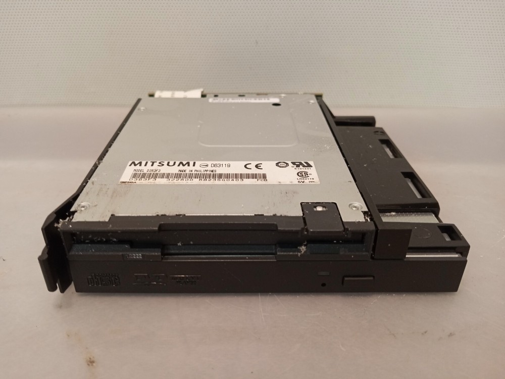 Sun Sunfire v40z Server 1.44MB Floppy/DVD drive pulled from a new unused server