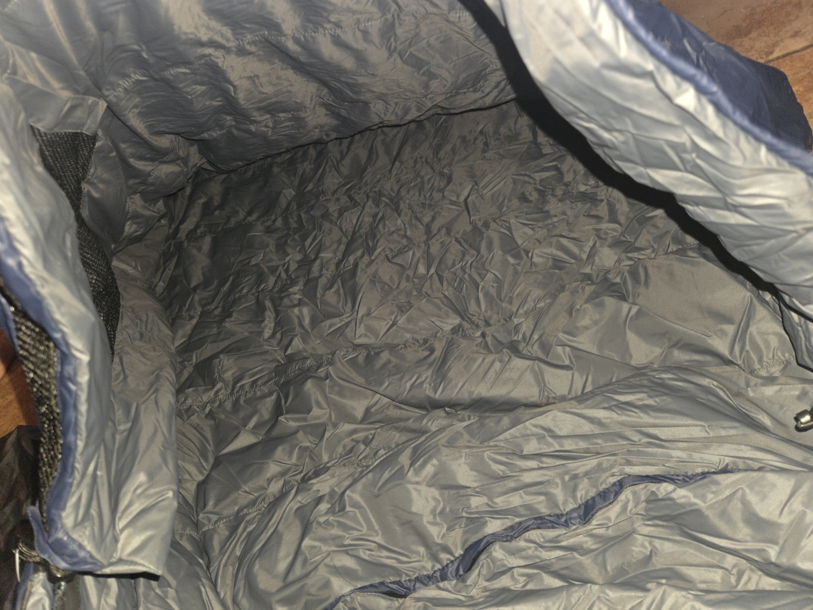 Yeti 41°F Down Sleeping Bag 650+ Fill Power Navy Size Regular