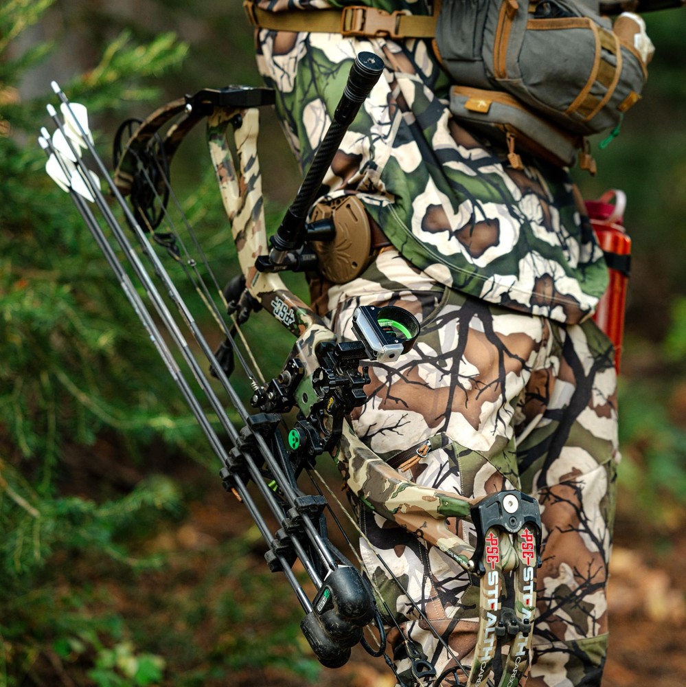 Universal Hands Bow Carrying System (Tan)