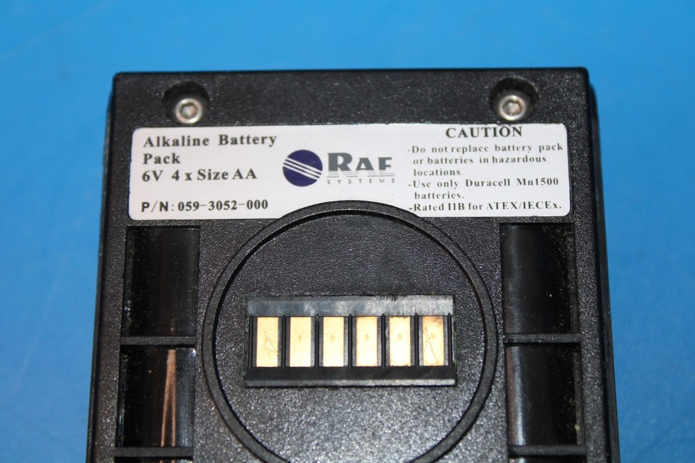 RAE Systems 059-3052-000 Alkaline battery adapter