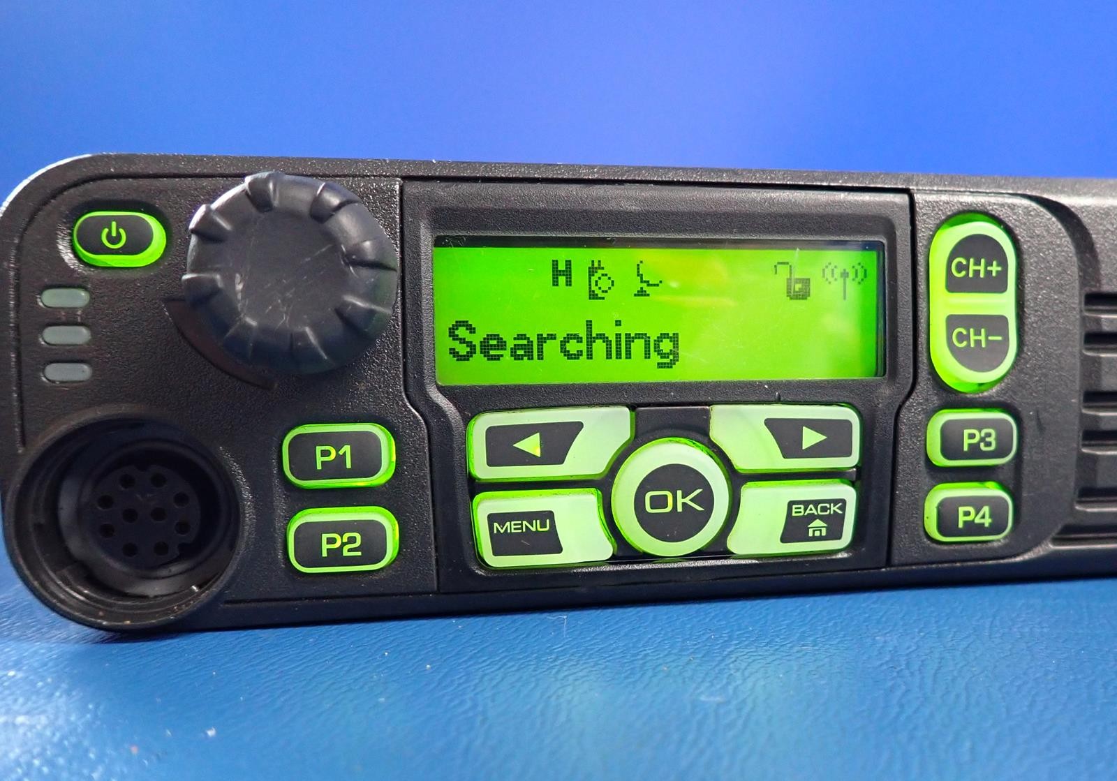 MOTOROLA XPR 4550 Two-Way Radio AAM27TRH9KA1AN