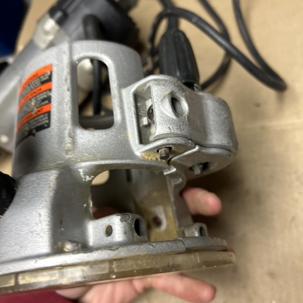 Porter-Cable Router Model 8902 With 8901 Fixed Base *Read Description*