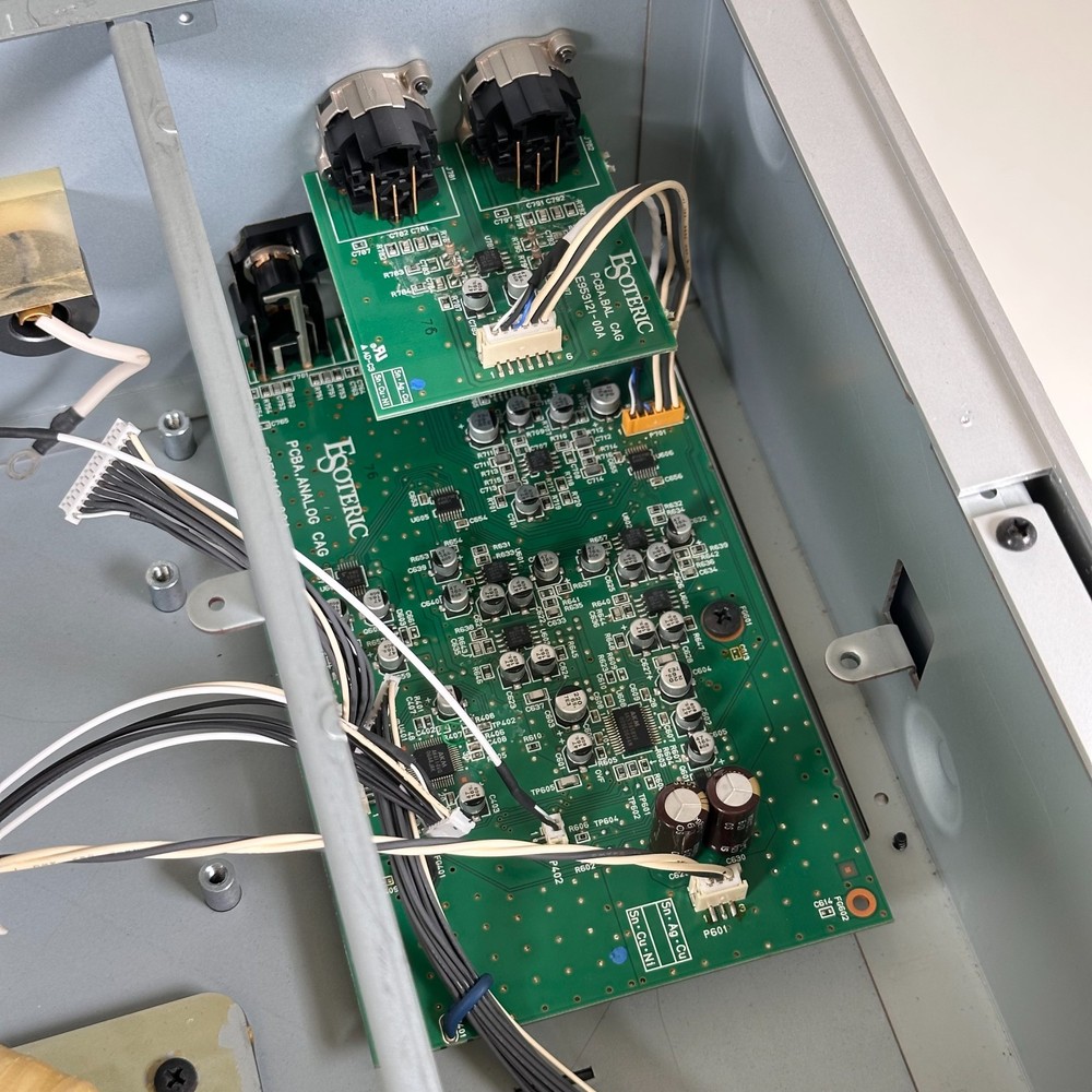 Esoteric AI-10 Integrated Amplifier; AS-IS