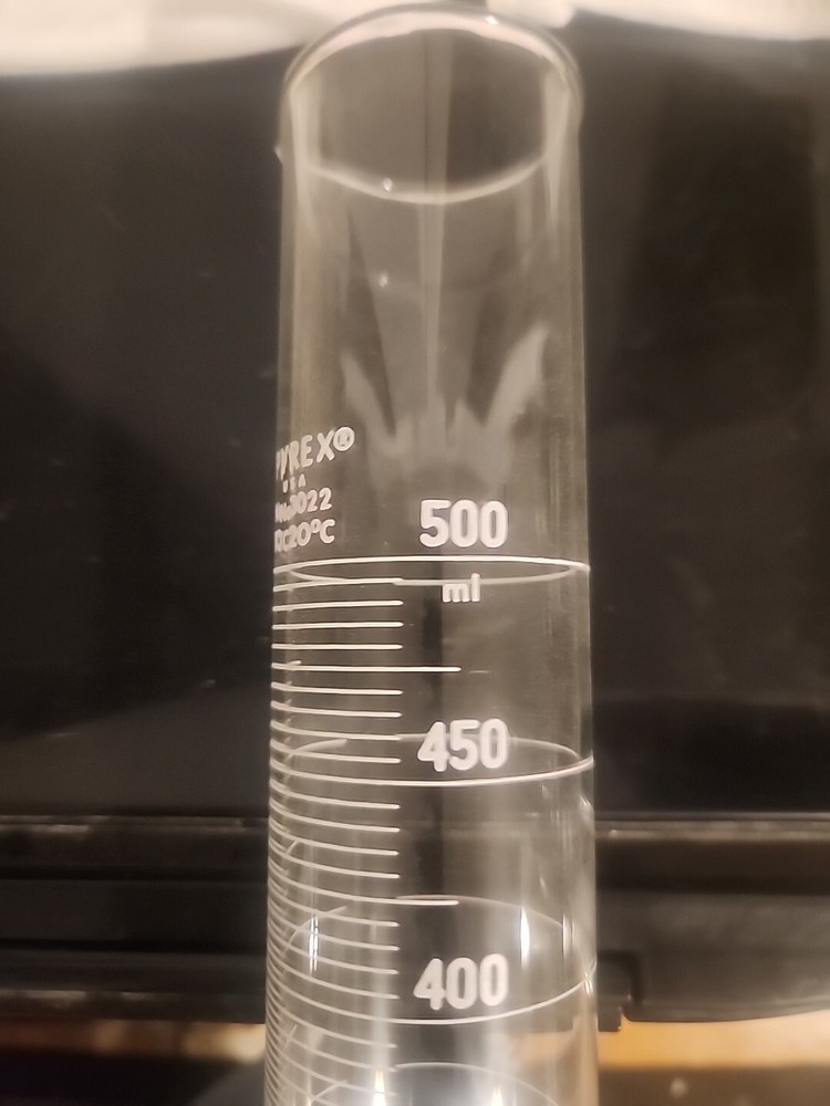 pyrex glass cylinder 500ml