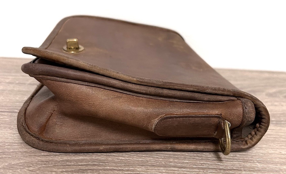 VTG Coach Shoulder Bag Brown British Tan Leather Brass Turnlock *Need TLC As Is*