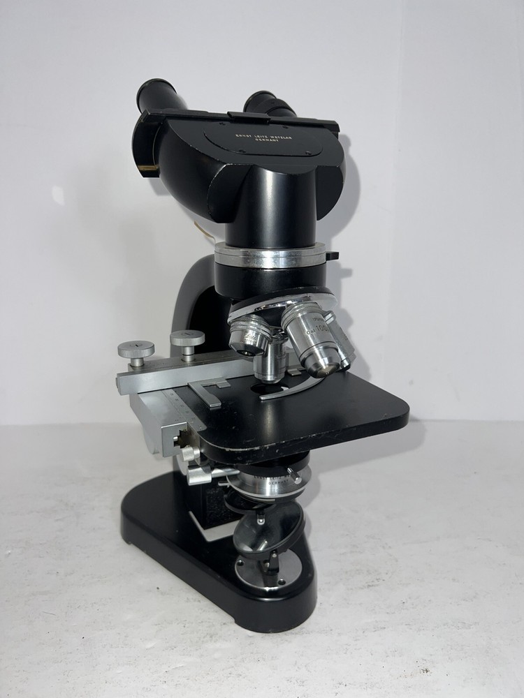 Vintage Ernst Leitz Wetzlar Germany Binocular Microscope 610667