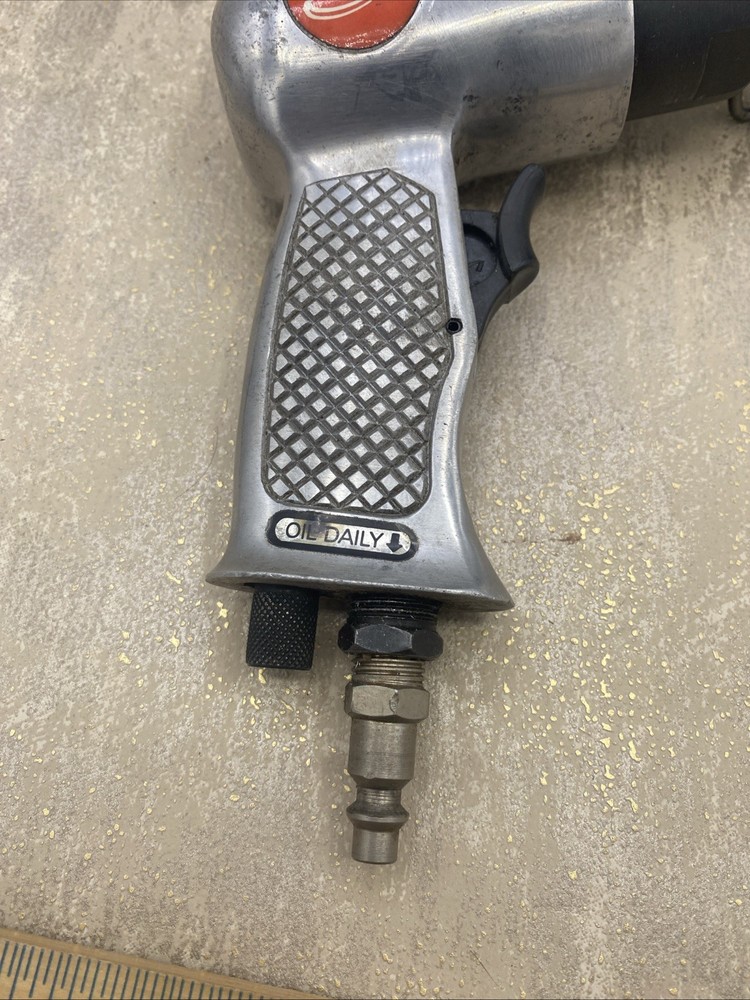 DeVilbiss DAPC AT30 Pneumatic Hammer Chisel UNTESTED