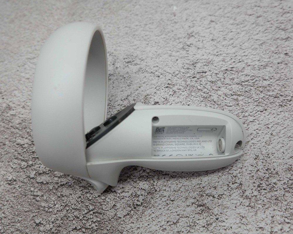 Meta Quest 2 Controller LEFT Hand Only BROKEN