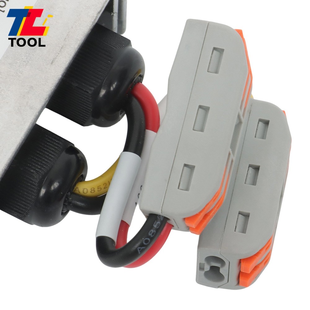 MPPT Solar Charge Controller 400W 24-85V Boost Waterproof LED Adjustable