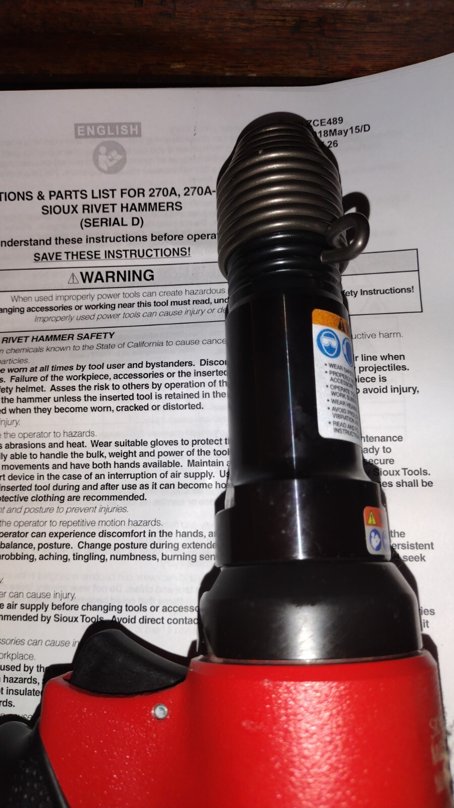 NEW SIOUX 270A PNEUMATIC AIR RIVET GUN RIVETER