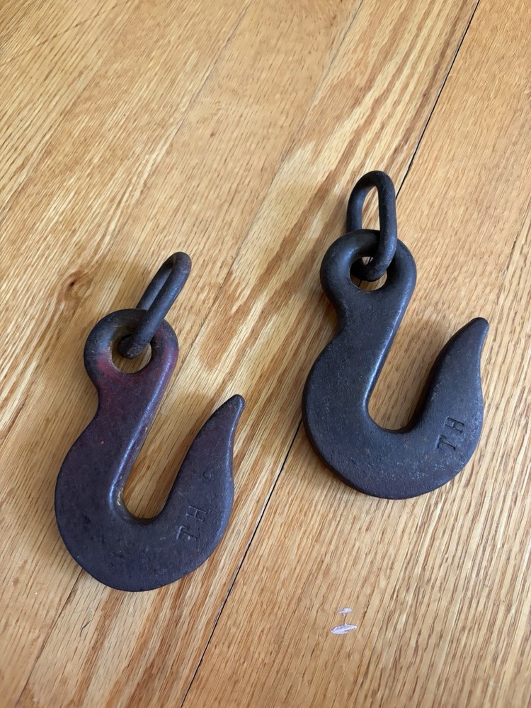 2 Antique Heavy Chain Hooks