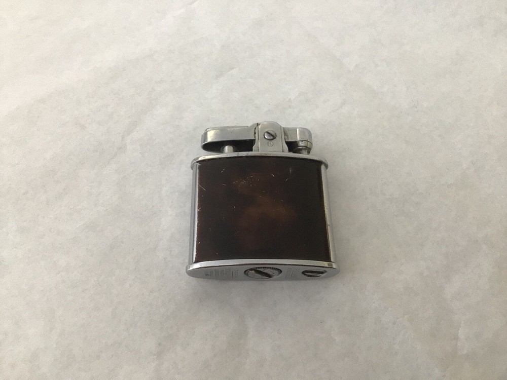 Vintage Ronson Standart Art Deco Cigarette Lighter.