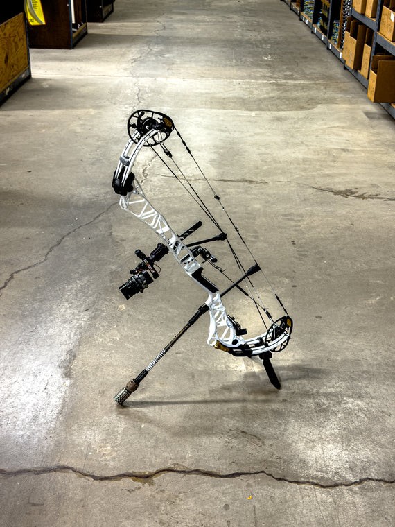 Pine Ridge Kwik Stand In-Limb Bow Support - Black