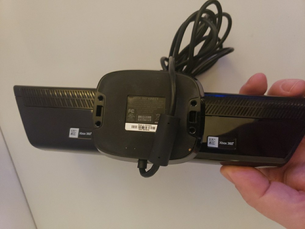 Microsoft Kinect Sensor for XBox 360 Tested Working Fast Shipping