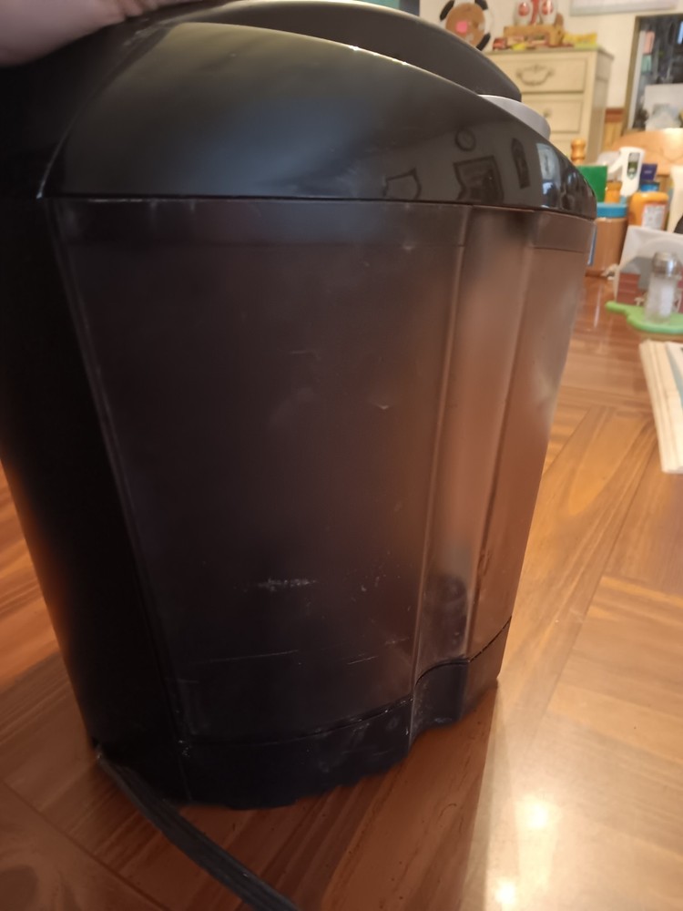Keurig Single Cup Brewing System Coffee Maker Model B40 TESTED