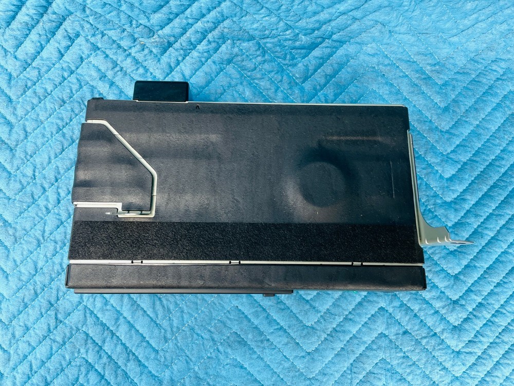 Lexus LS400 CD Changer Player 1998 1999 2000 OEM