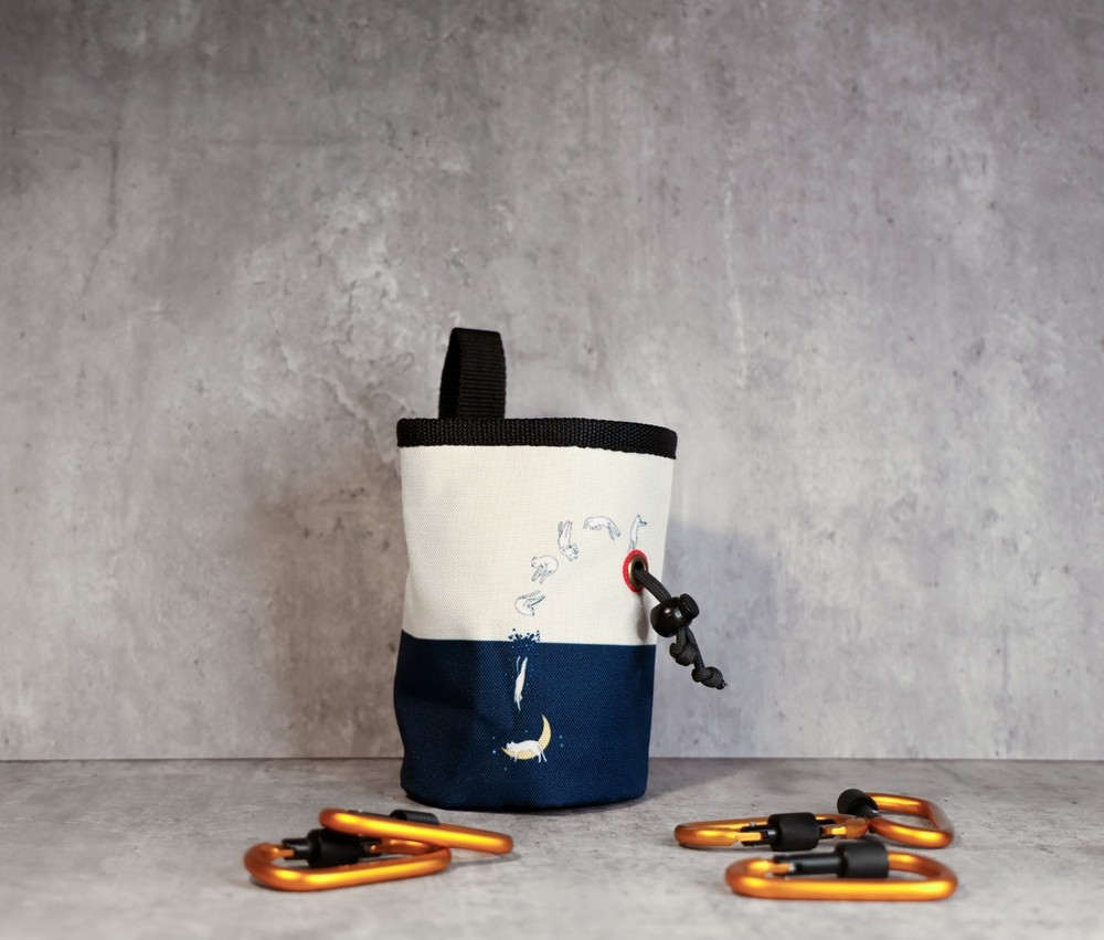 Acrobatic Cat Chalk Bag | Grace in Motion