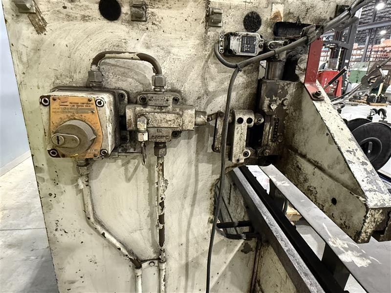 Di-Acro Hydra-Power Press Brake 4ft