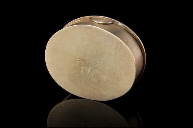 VINTAGE LEONORE DOSKOW ING. STERLING MONOGRAM SNUFF BOX BR