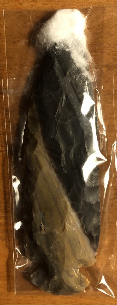 5” Jade Arrowhead Black & White