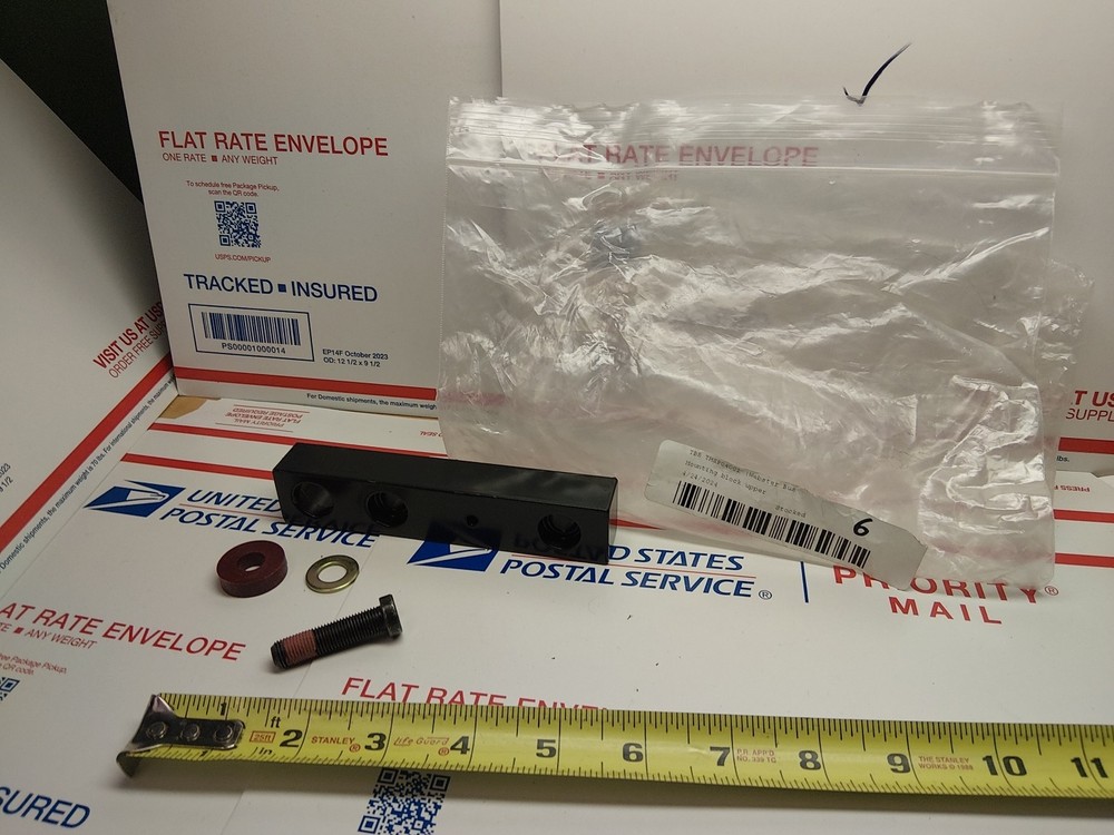 THOMAS MOUNTING BLOCK KIT, UPPER THSP04001 NEW, H3