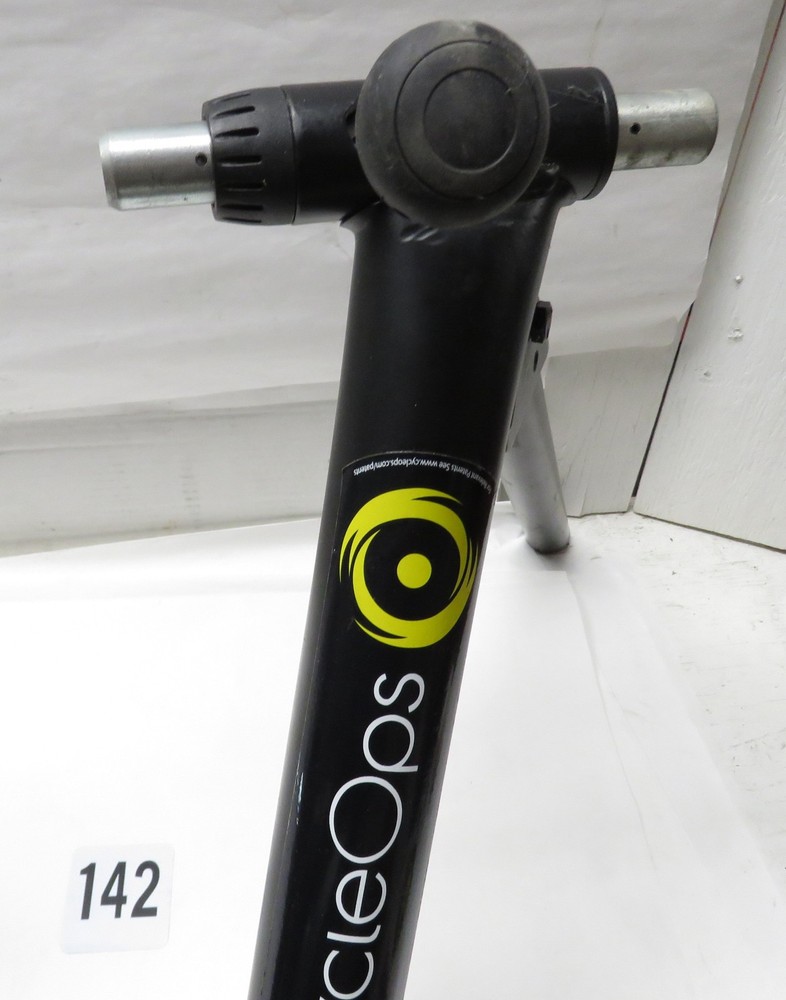 CycleOps Fluid2 Indoor Bike Trainer Cycle Ops