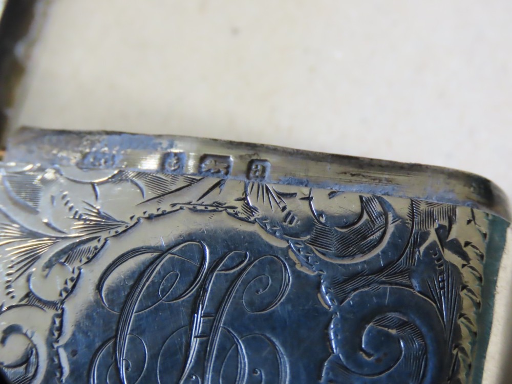 Solid silver vesta case, engraved pattern and initials