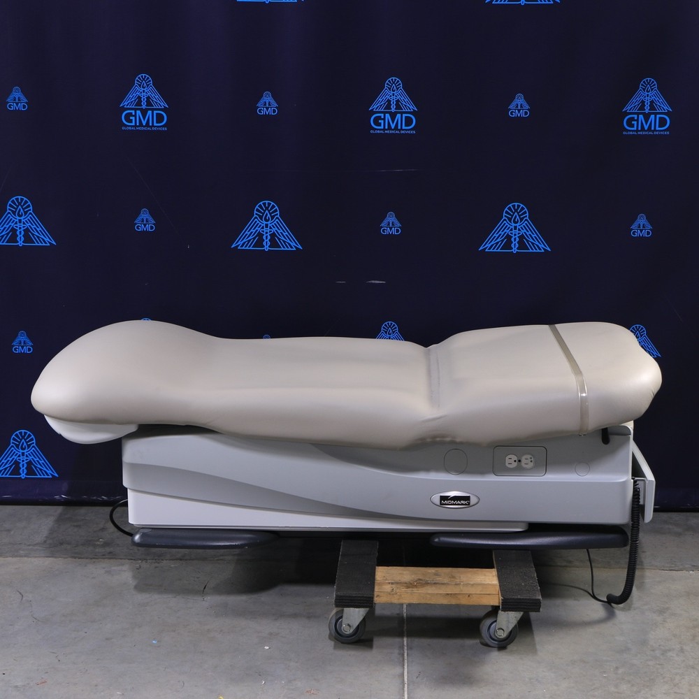 Midmark 626 Medical Exam Table